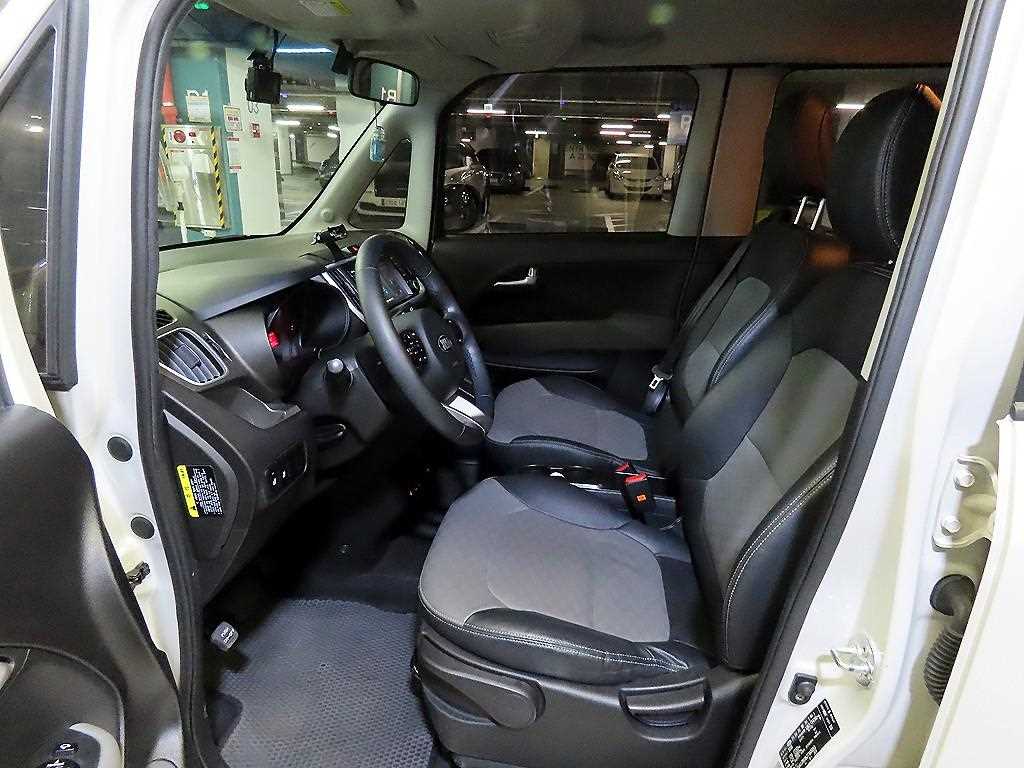 KIA Ray - Vista 6
