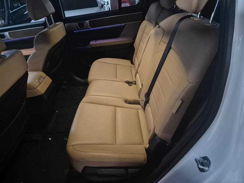 HYUNDAI Santa Fe - Vista 7