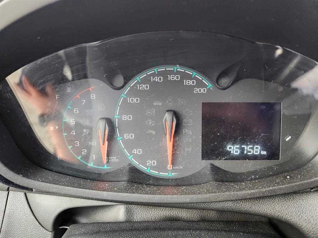 Chevrolet Spark - Vista 8