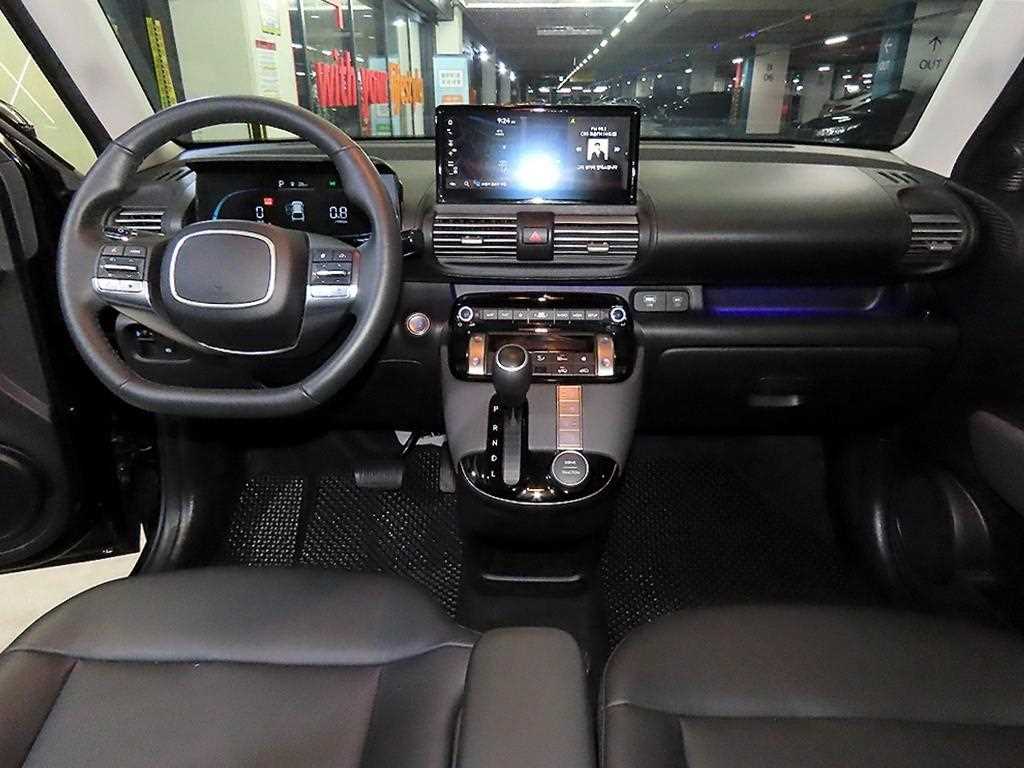 HYUNDAI Casper - Vista 10