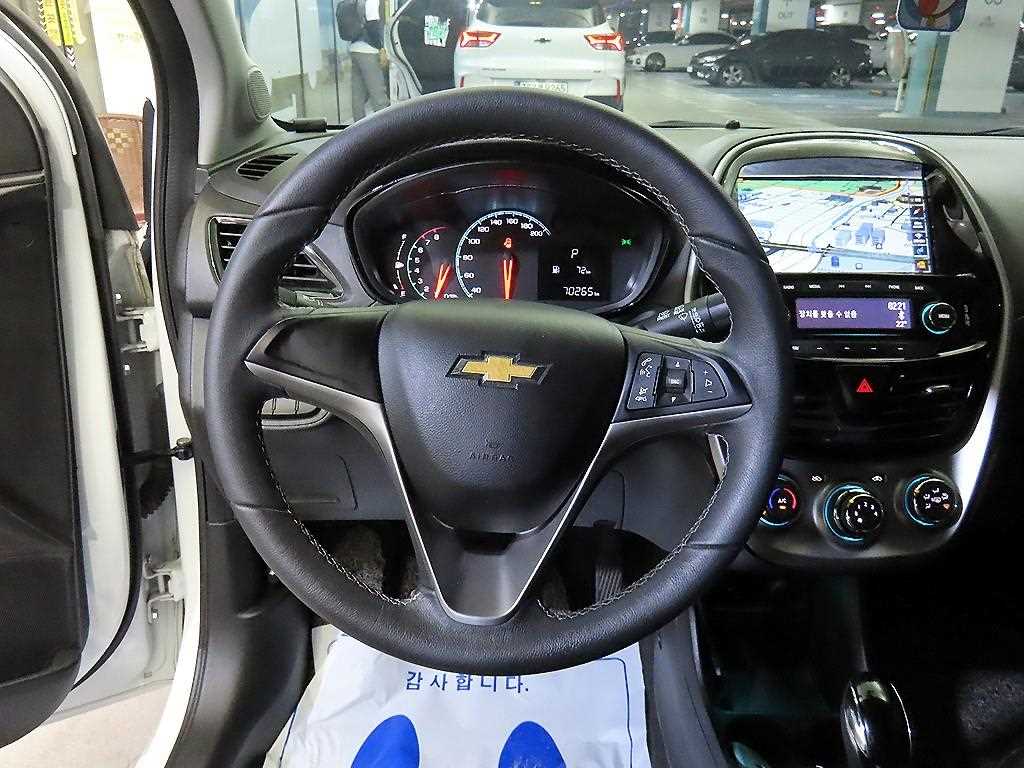 Chevrolet Spark - Vista 8