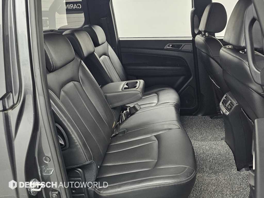 Ssangyong Rexton - Vista 12