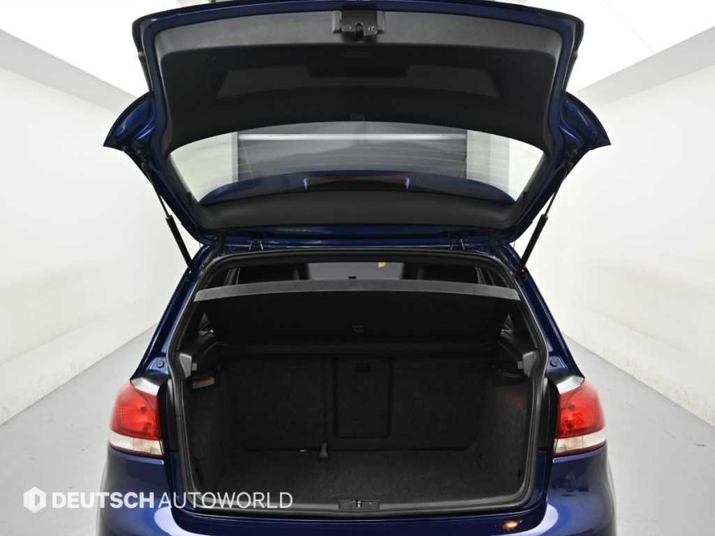 Volkswagen Golf 2010 Azul - Importación desde Corea - HF Imports Iquique - Foto 19