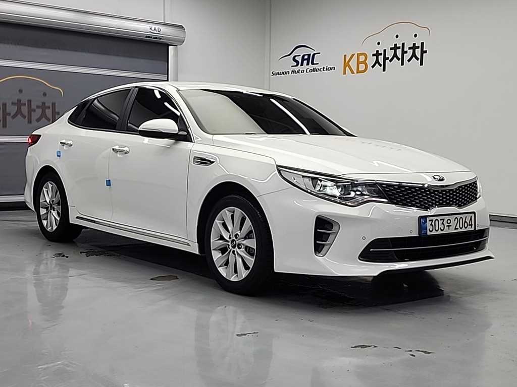 KIA K5 - Vista 4