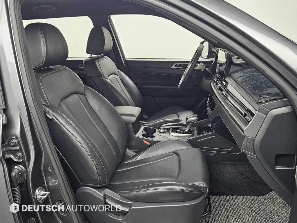 Ssangyong Rexton - Vista 10