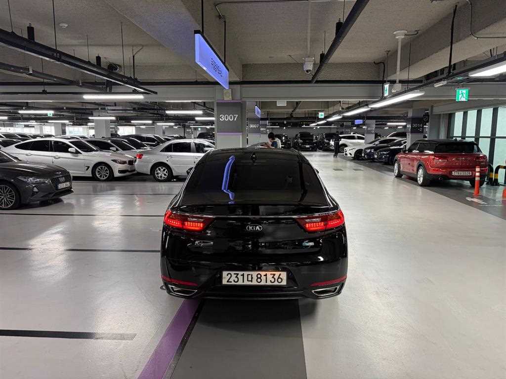 KIA K7 - Vista 3