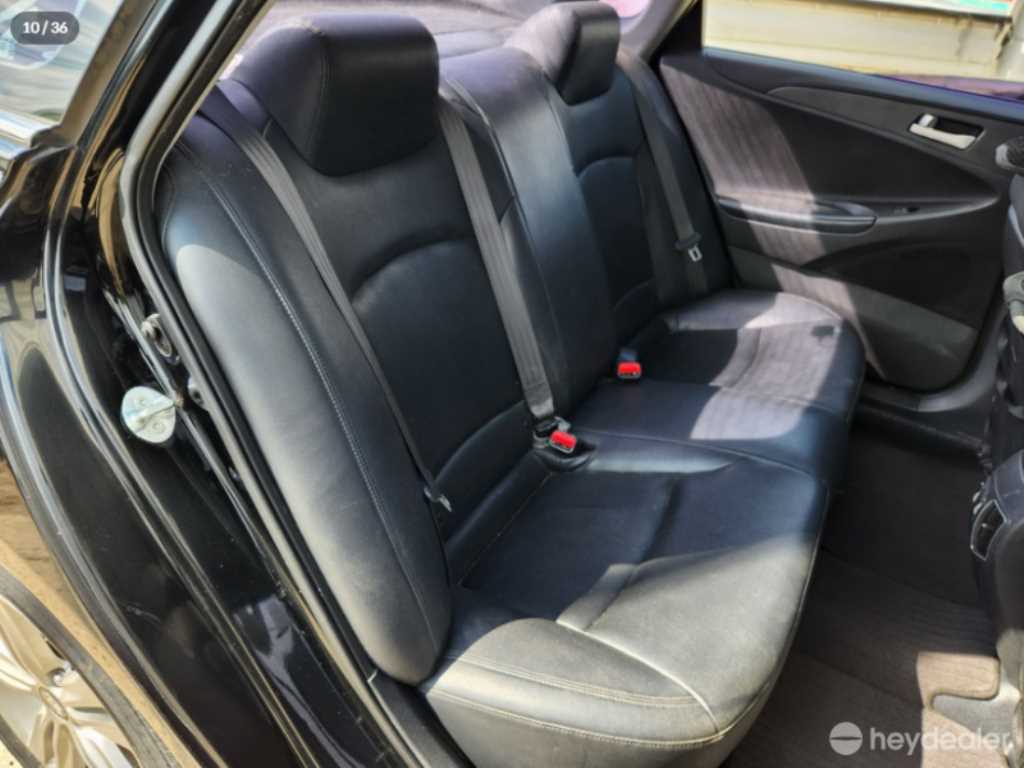 HYUNDAI Sonata - Vista 6
