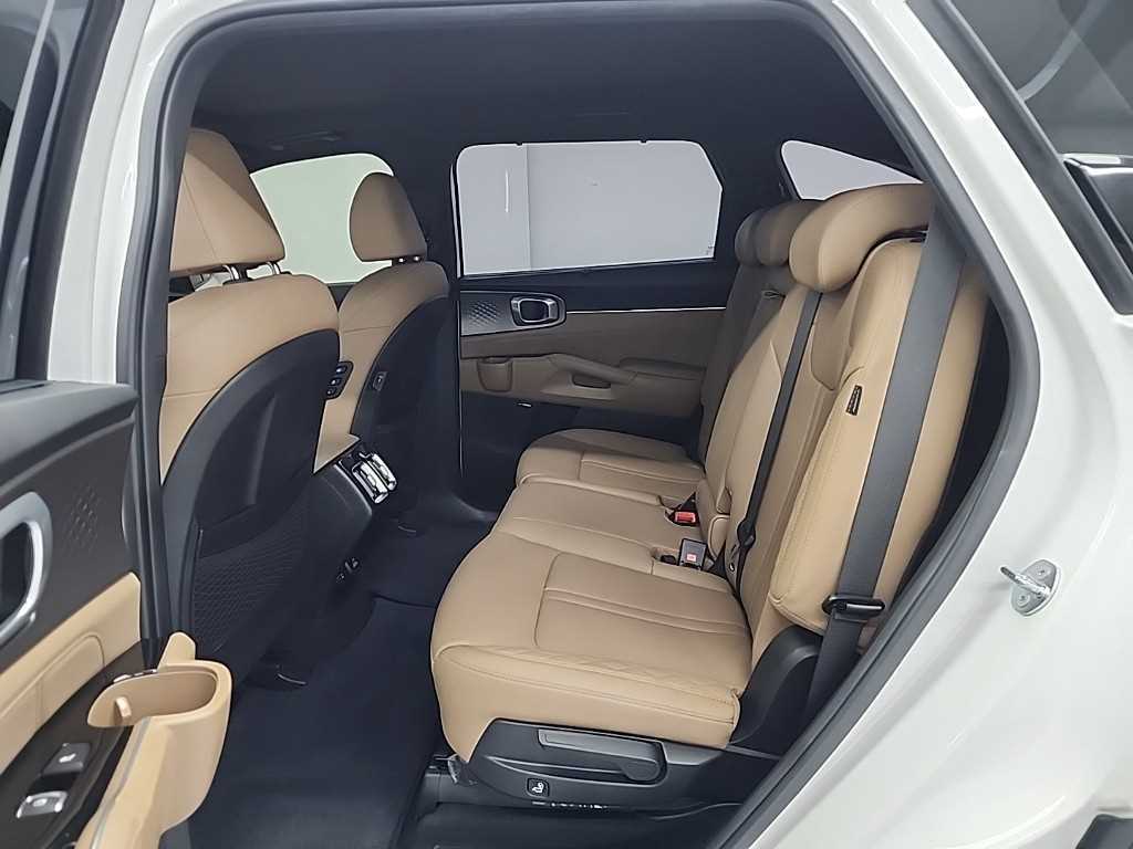 KIA Sorento - Vista 12