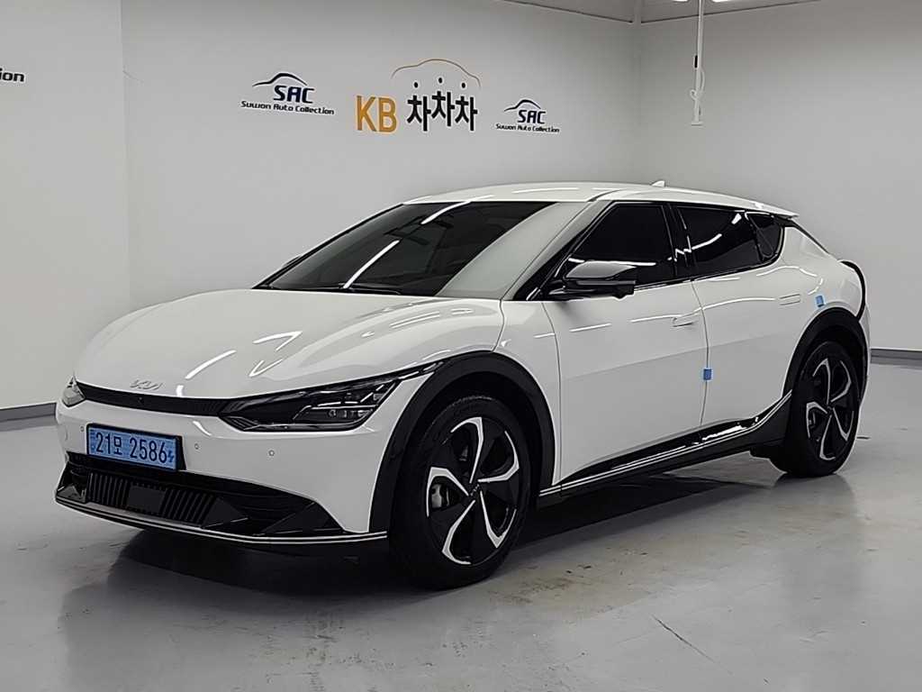KIA EV6 2024 Blanco - Importación desde Corea - HF Imports Iquique - Foto 1