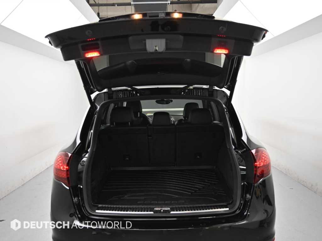 Porsche Cayenne 2013 Negro - Importación desde Corea - HF Imports Iquique - Foto 19