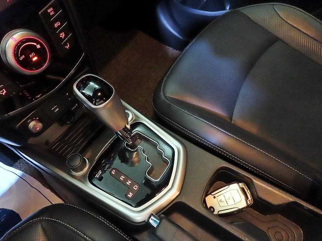 Ssangyong Tivoli - Vista 12