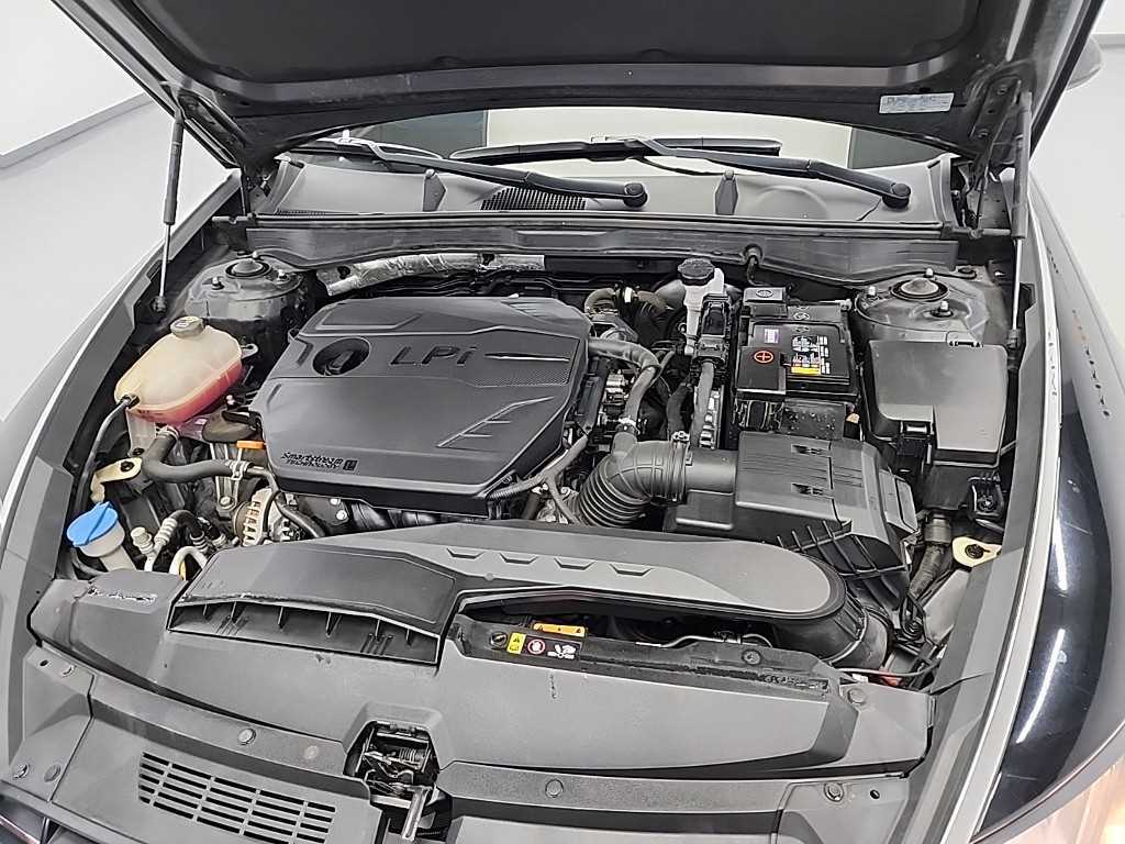HYUNDAI Sonata - Vista 5