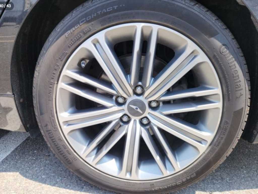 Genesis G80 - Vista 4
