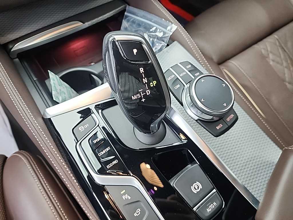BMW 5 Series - Vista 8