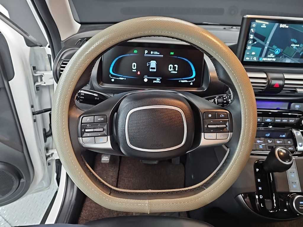 HYUNDAI Casper - Vista 9