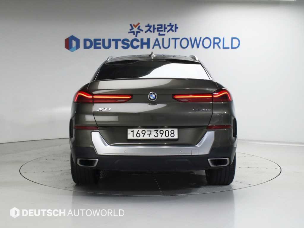 BMW X6 - Vista 4