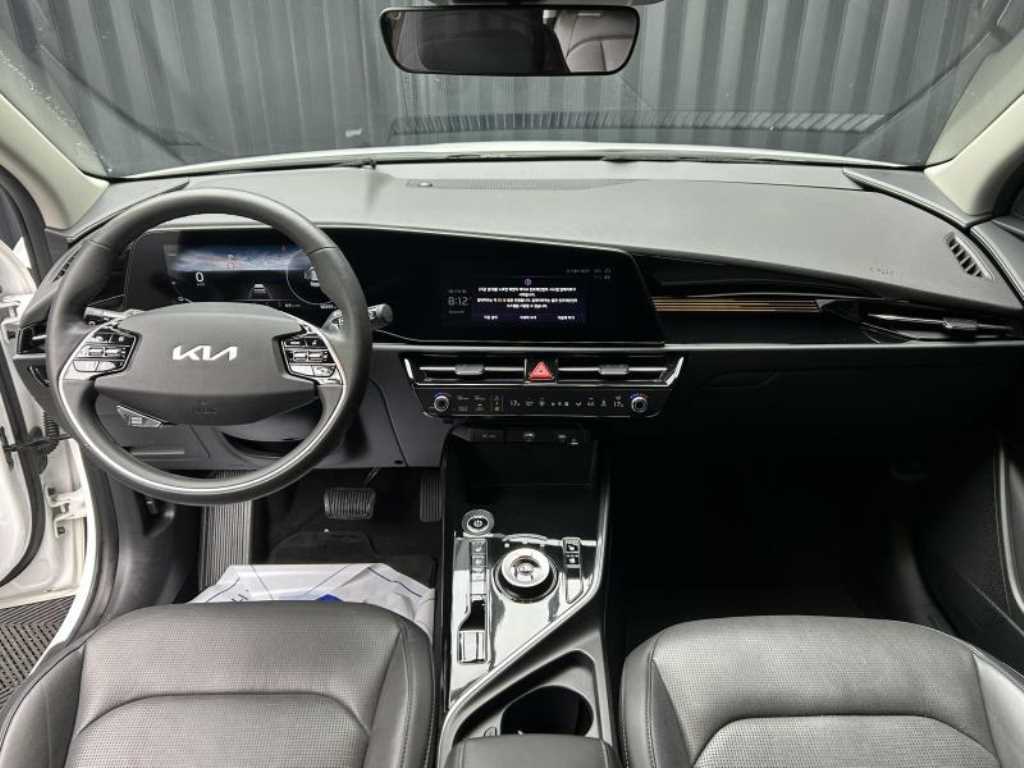 KIA Niro - Vista 9