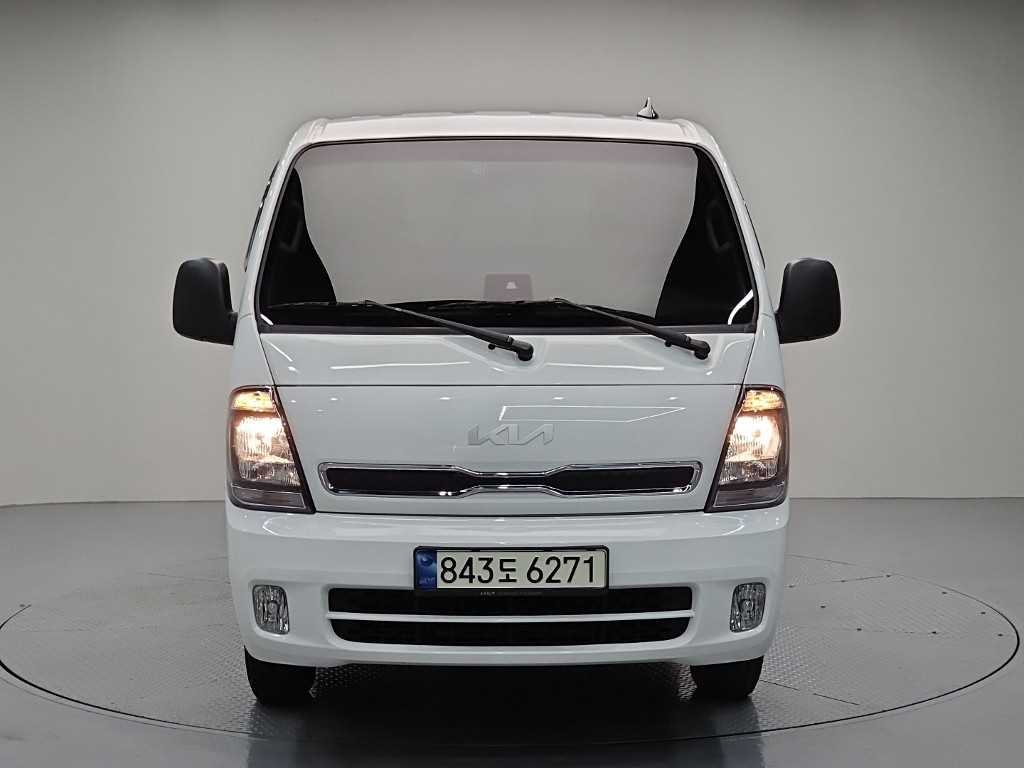Small Truck Cargo (small) - Vista 2
