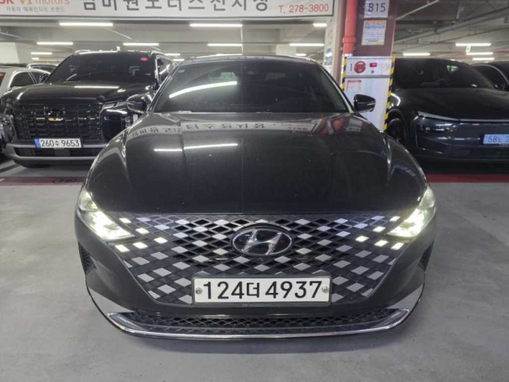 HYUNDAI Grandeur 2020 Negro - Importación desde Corea - HF Imports Iquique - Foto 1