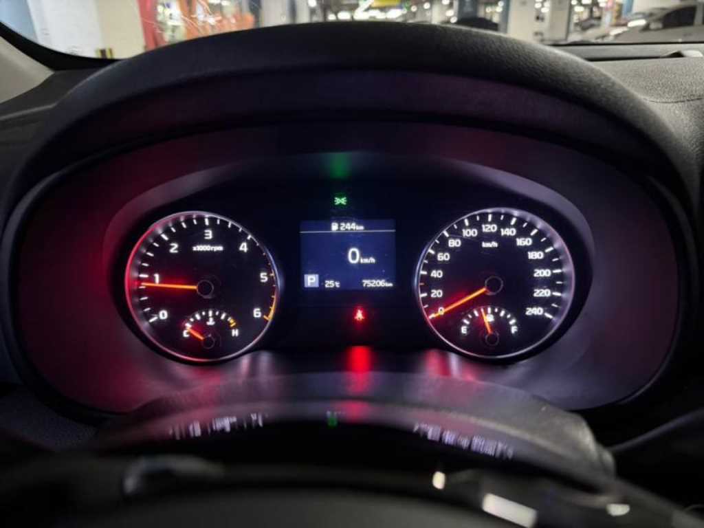 KIA Sportage - Vista 9