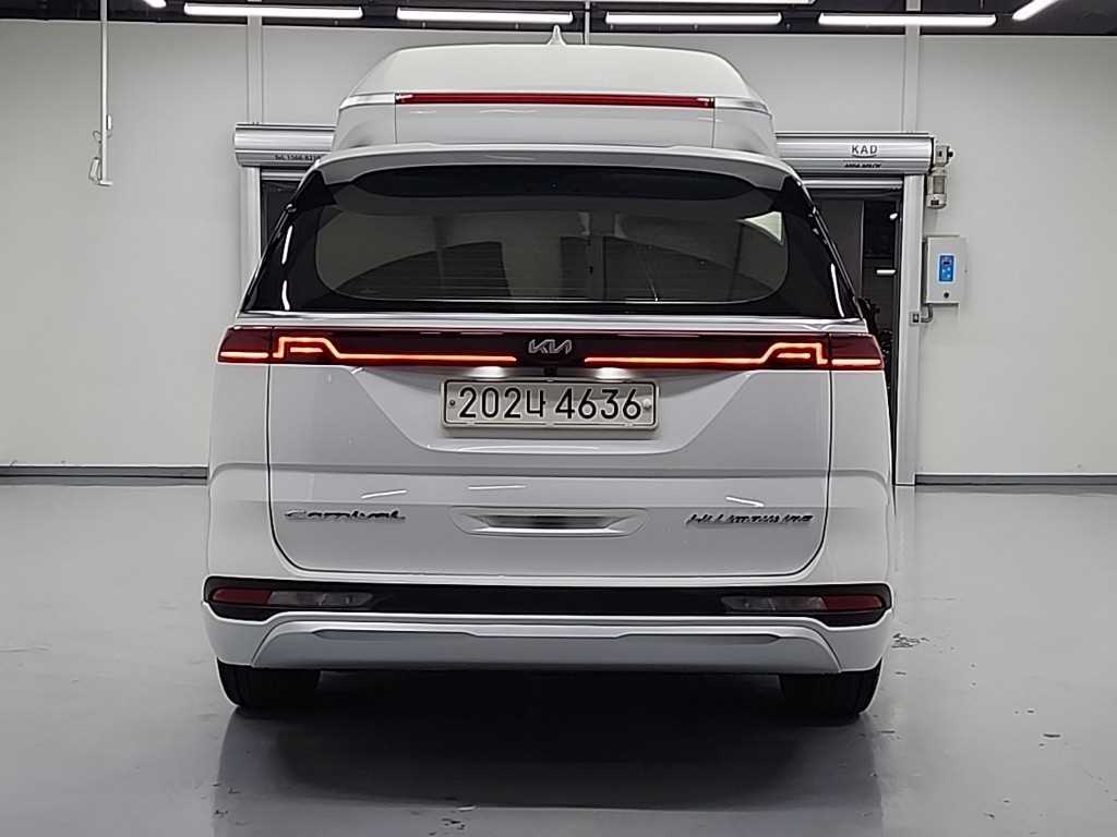 KIA Carnival - Vista 3