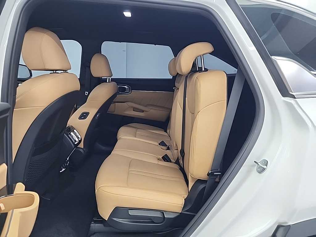 KIA Sorento - Vista 12