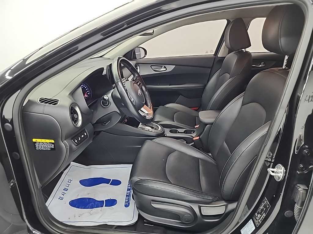 KIA K3 - Vista 11