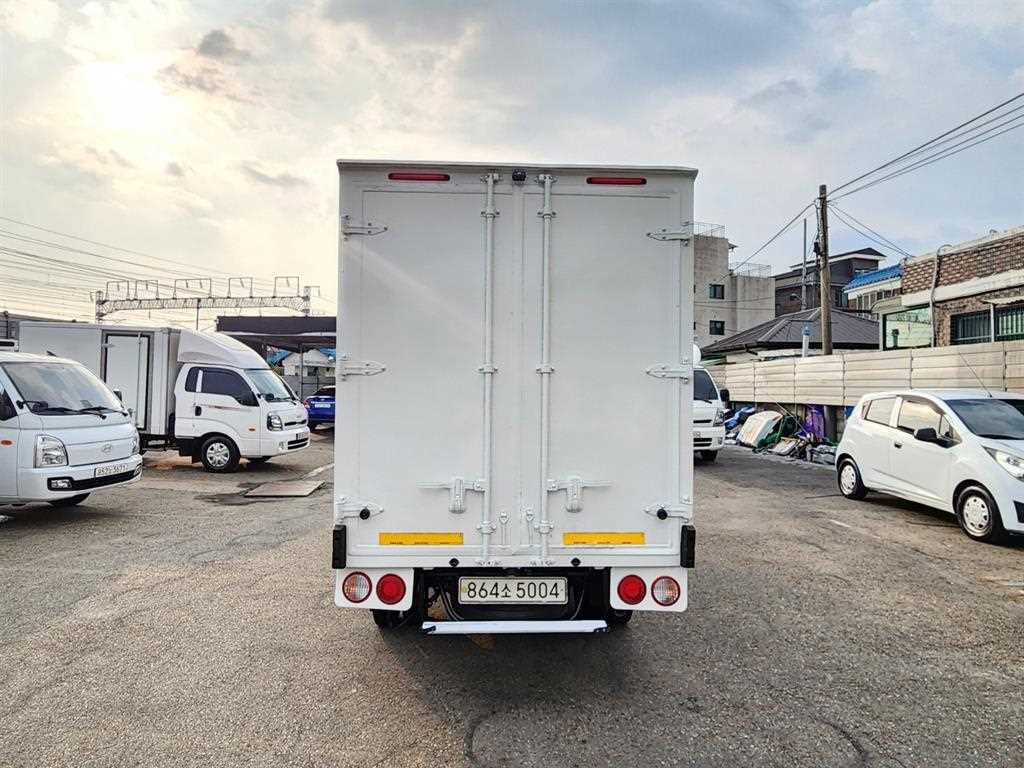 Small Truck Normal Box(High Deck) - Vista 6