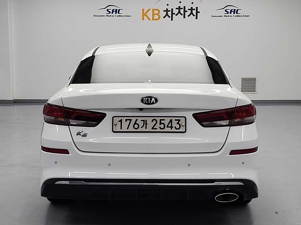 KIA K5 - Vista 3