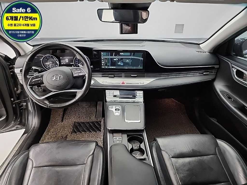 HYUNDAI Grandeur - Vista 7