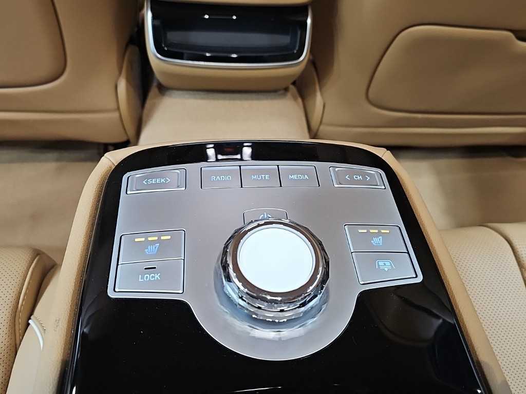 Genesis G80 2025 Gris - Importación desde Corea - HF Imports Iquique - Foto 15