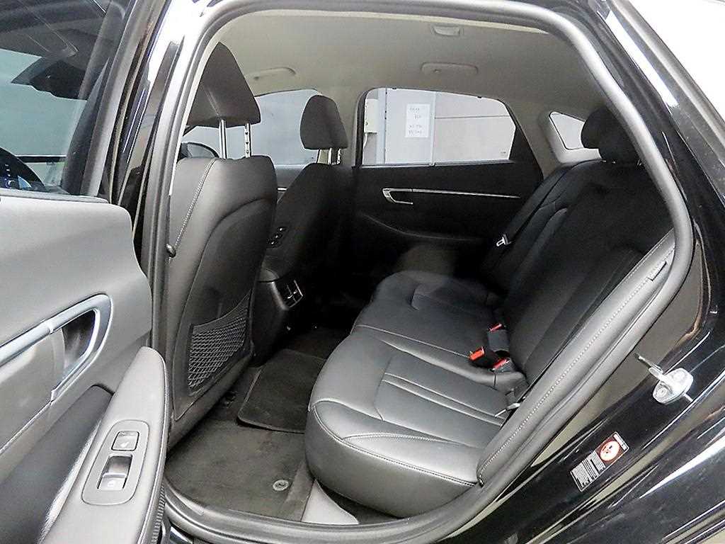 HYUNDAI Sonata - Vista 6