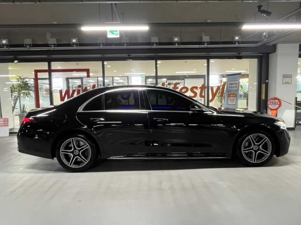 Mercedes Benz S Class - Vista 3