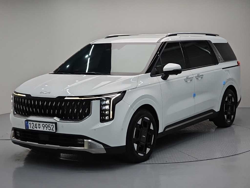 KIA Carnival 2023 Blanco - Importación desde Corea - HF Imports Iquique - Foto 1