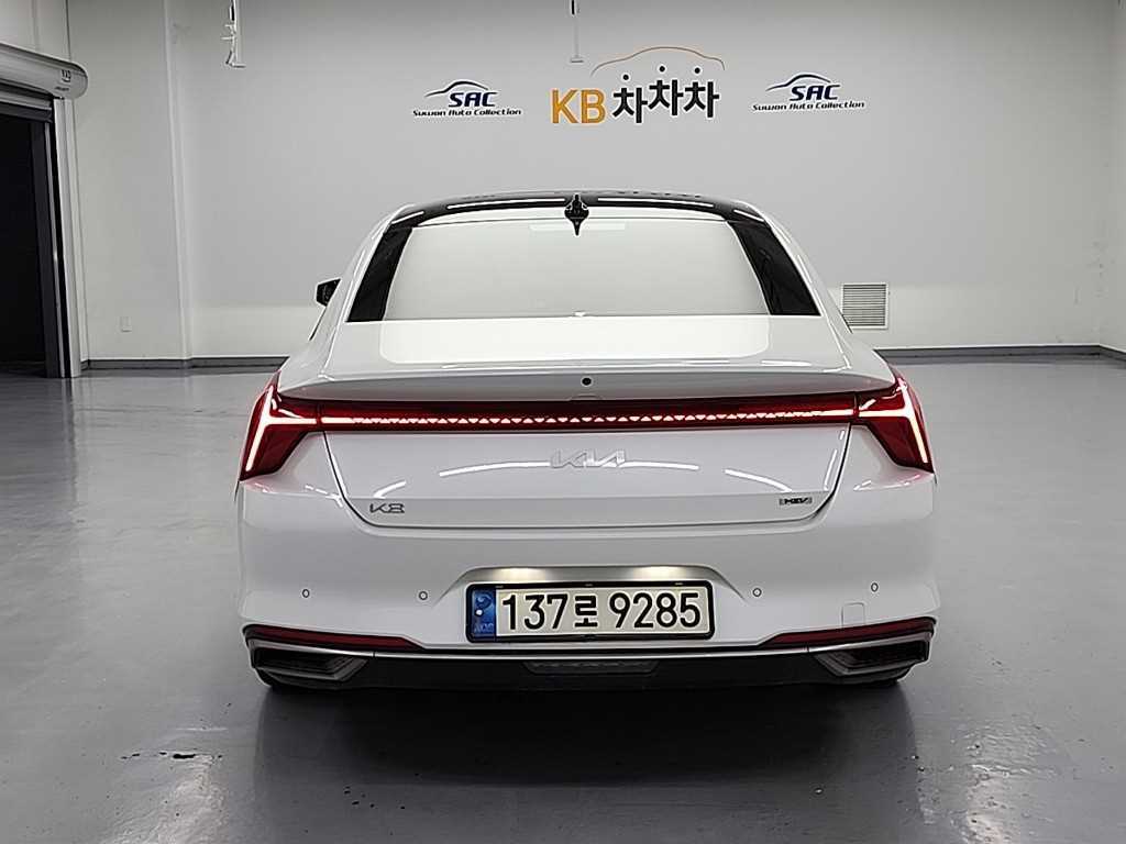 KIA K8 - Vista 3