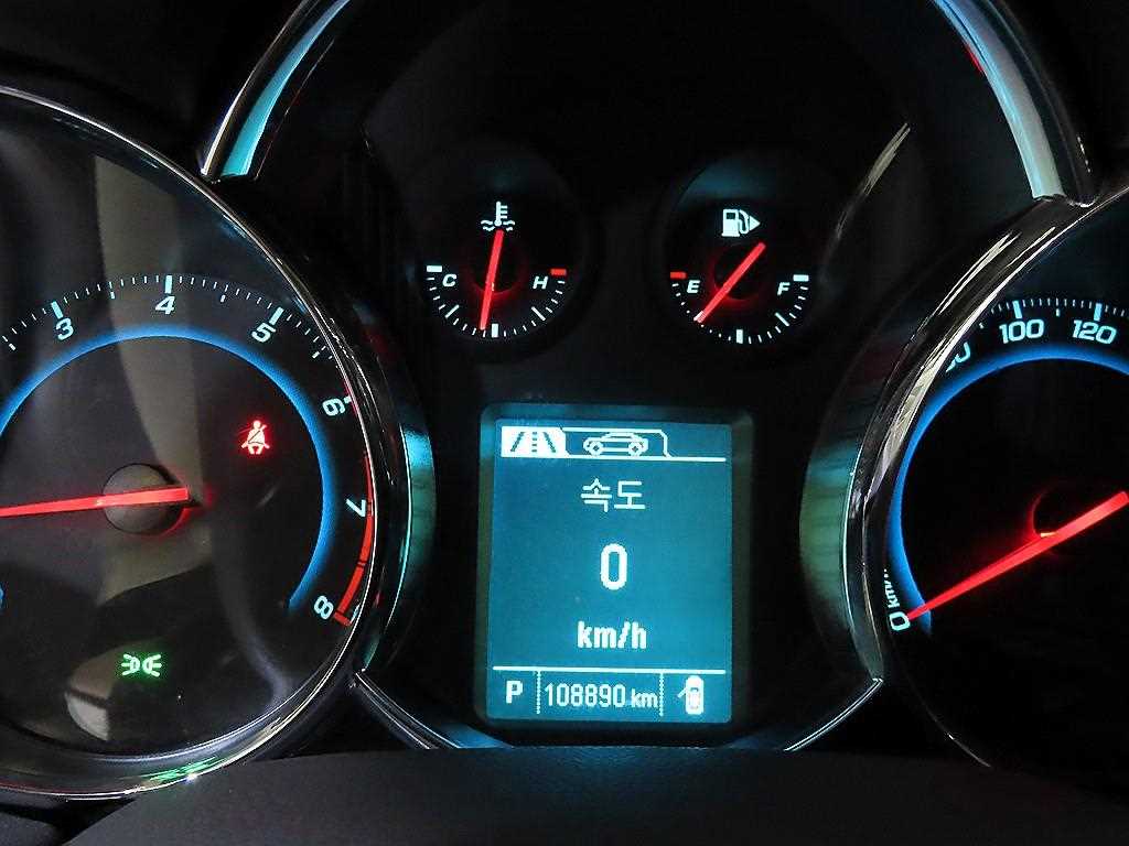Chevrolet Cruise - Vista 9