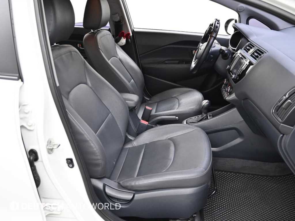 KIA Pride - Vista 10