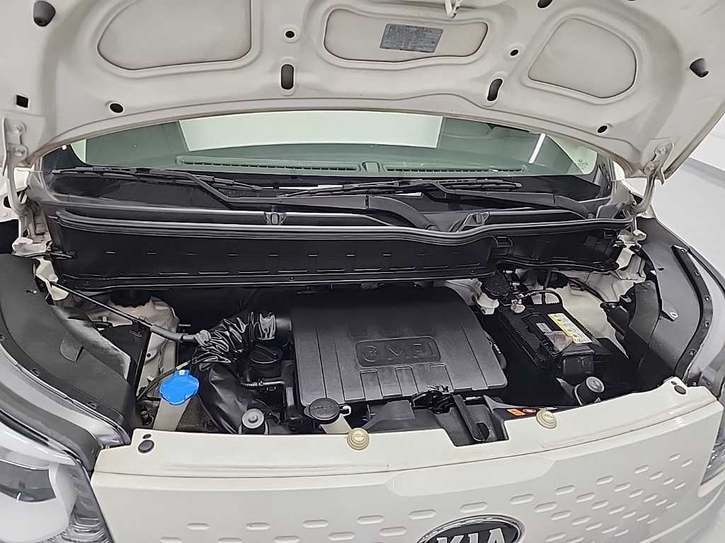 KIA Ray - Vista 5