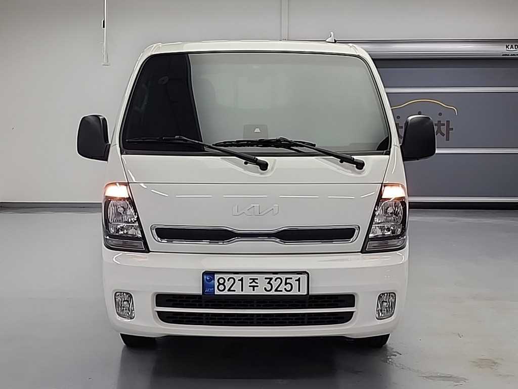 Small Truck Cargo (small) - Vista 2