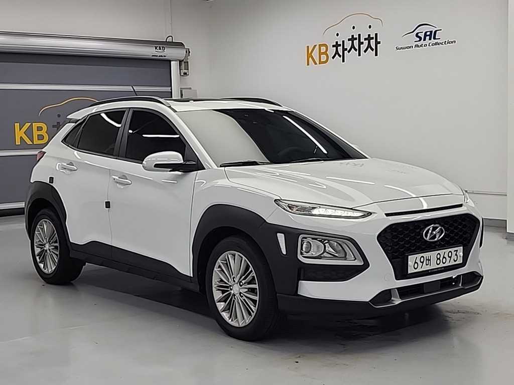 HYUNDAI Kona - Vista 4