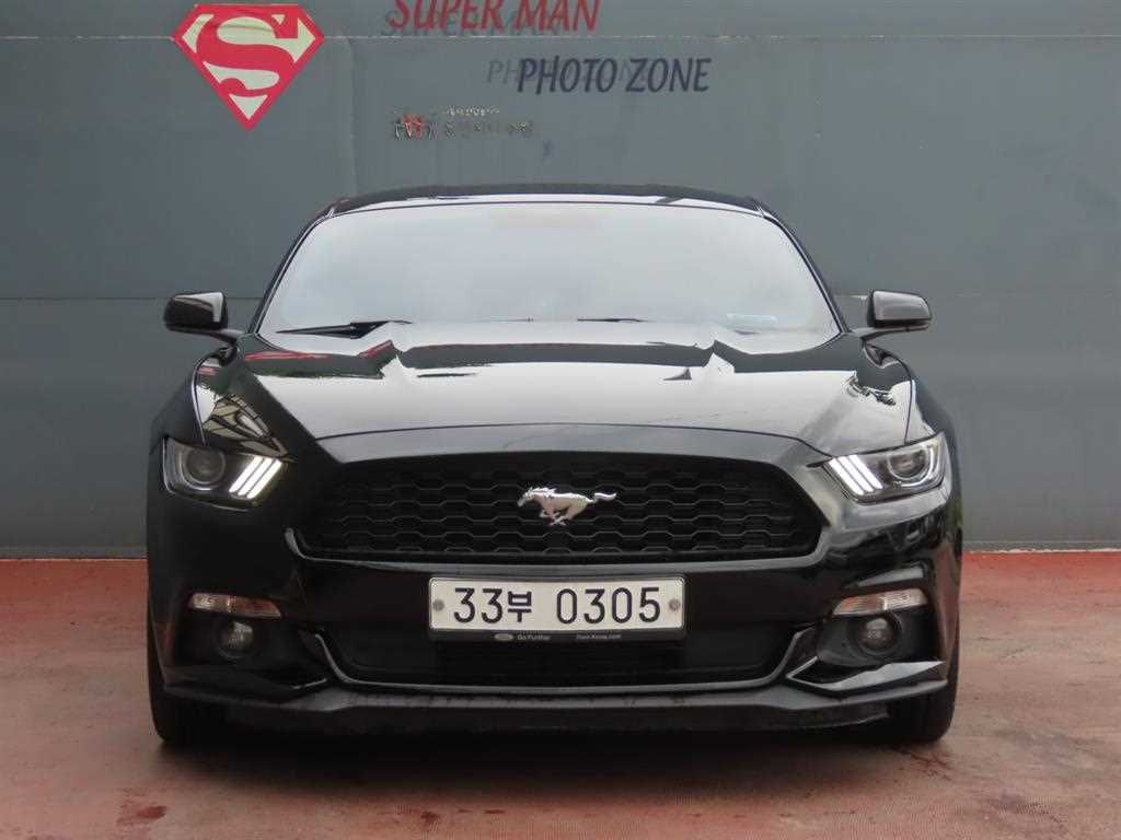 Ford Mustang - Vista 2
