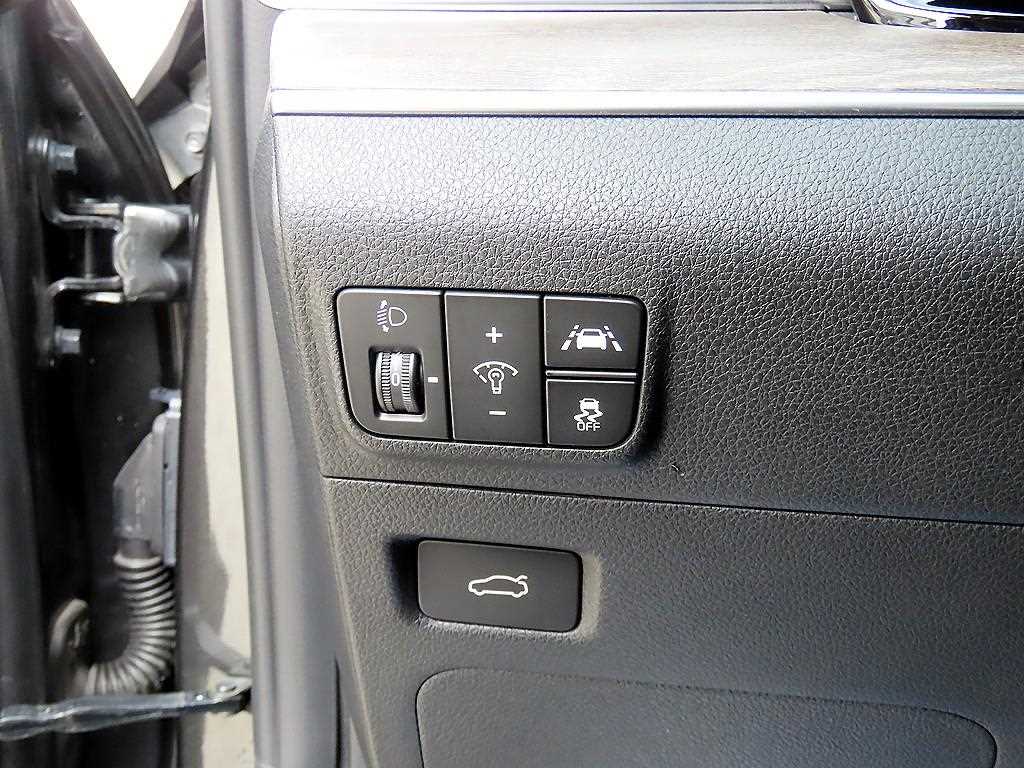 KIA K5 - Vista 12