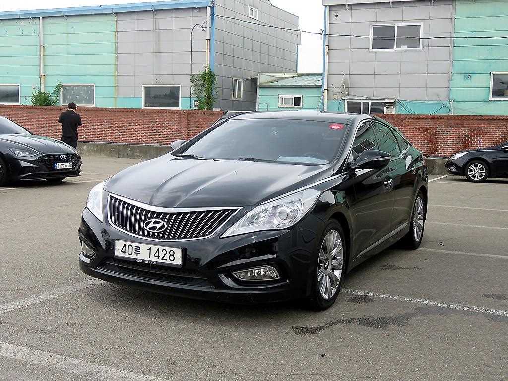 HYUNDAI Grandeur - Vista 2