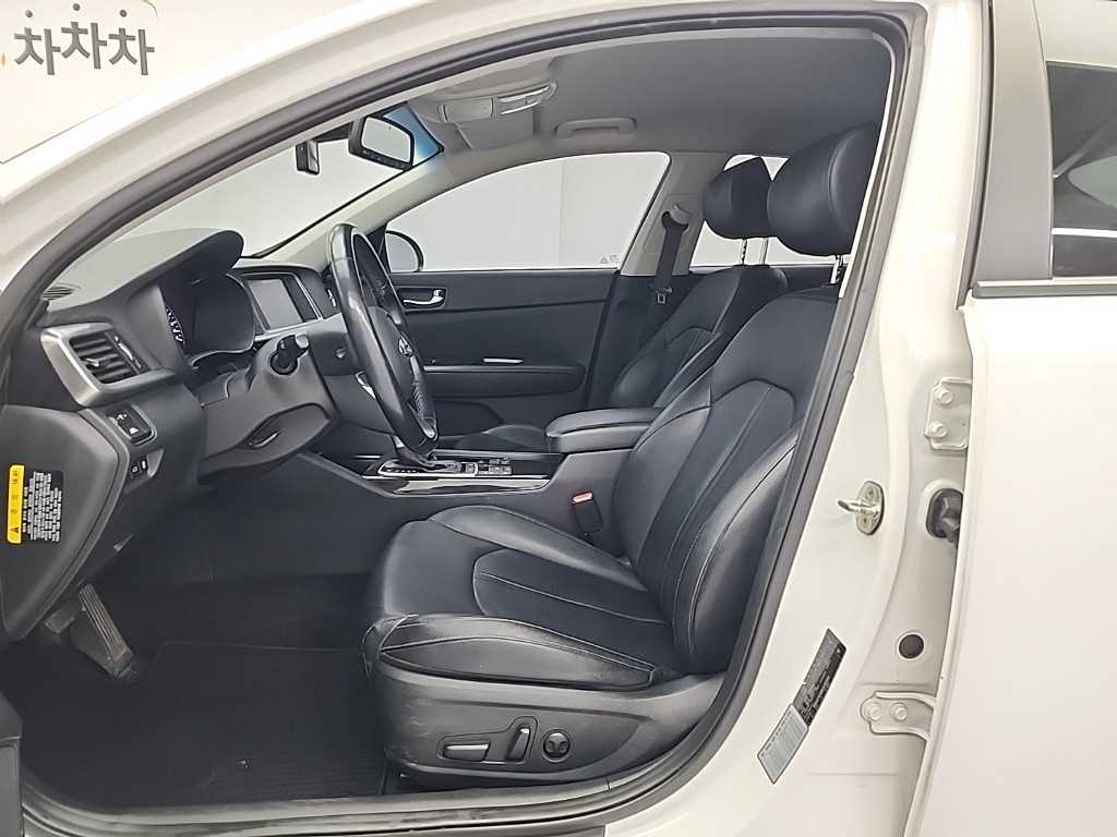 KIA K5 - Vista 11