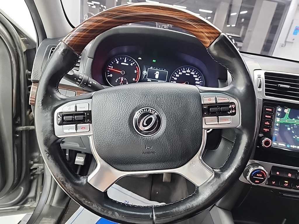 KIA Mohave - Vista 9