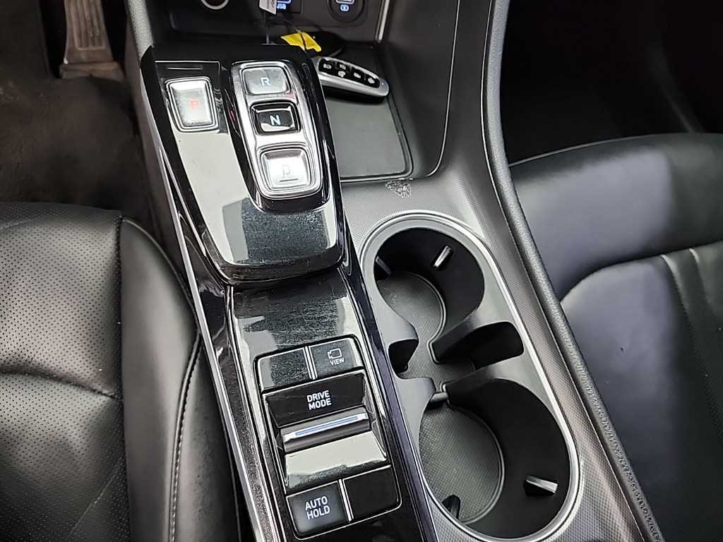 HYUNDAI Sonata - Vista 8