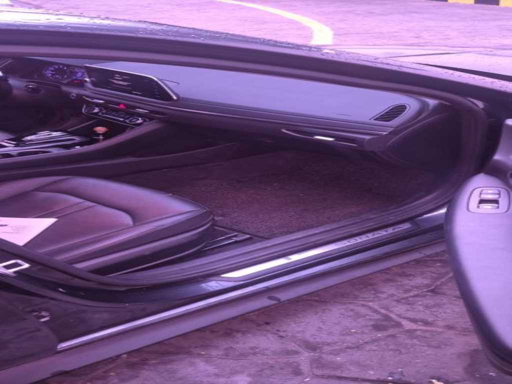 HYUNDAI Sonata - Vista 8