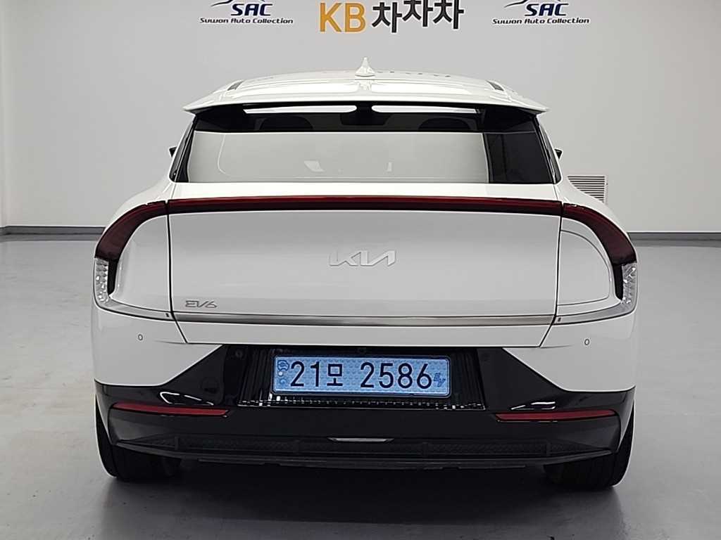 KIA EV6 - Vista 3