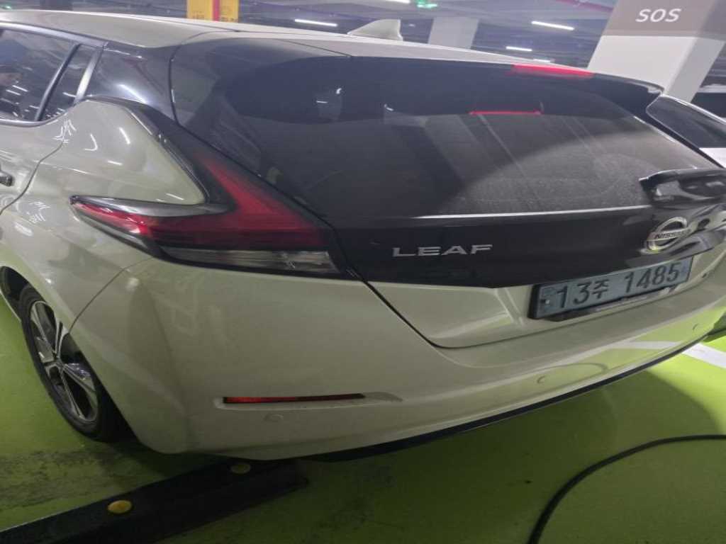 Nissan Leaf - Vista 6