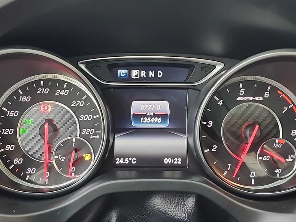 Mercedes Benz CLA Class - Vista 6